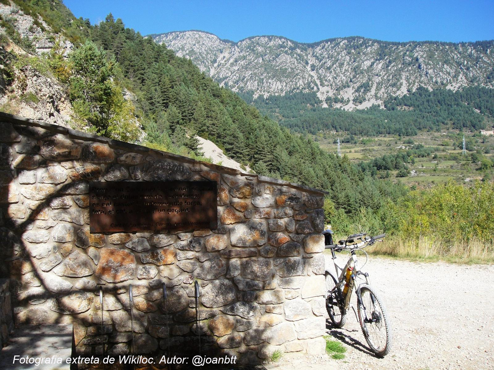 Sortida de cicle de btt: Pedalant amb vistes del Pedraforca (Serra del Verd)5-6 de setembre