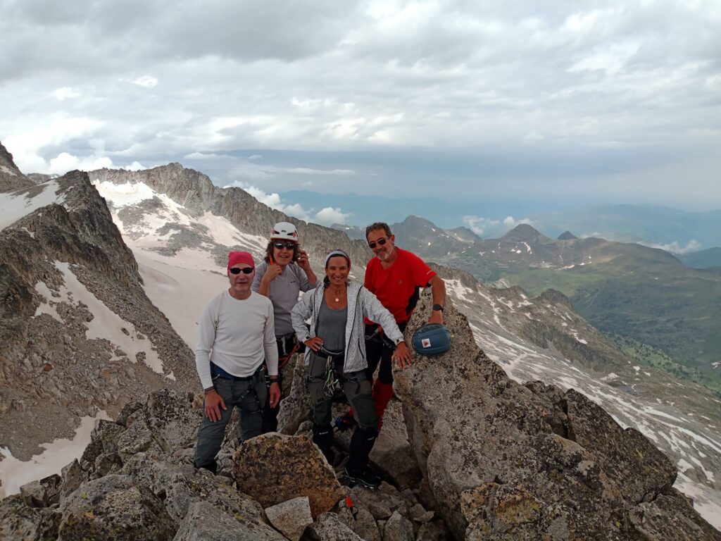 CIM-PUNTA-OLIVERAS