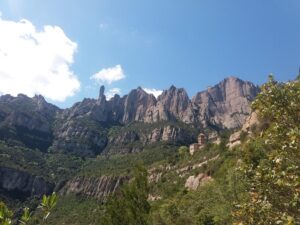 Famílies - Excursió de Monistrol a Montserrat