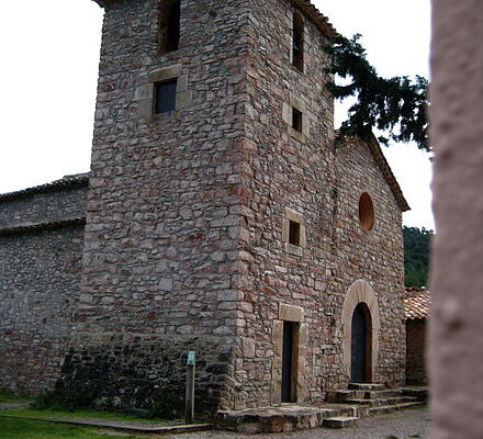 440px-Sant_Pere_de_Valldaneu