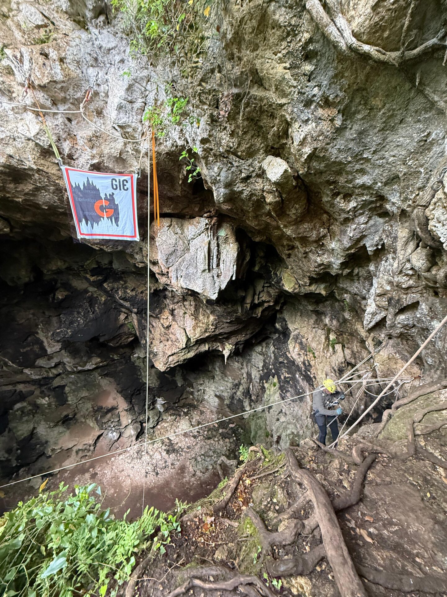 GIE – Taller de Autosocors en Espeleologia i Barrancs. 25/10/25