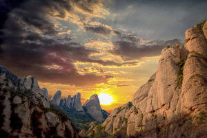 Muntanya: Matinal a Montserrat (Torrents de les Grutes i del Lloro)